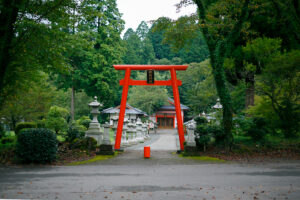 赤水蛇石神社