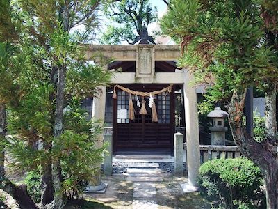 鶴羽根神社